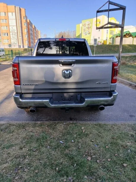 RAM 1500 2022 — миниатюра 2