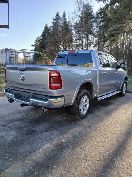 RAM 1500 2022 — миниатюра 4