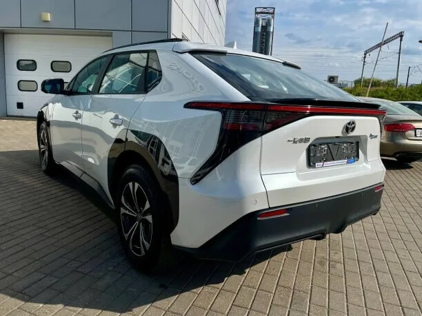 Toyota Bz4X 2022 — миниатюра 5