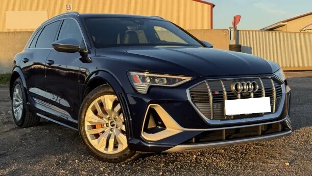 Audi e-tron S 2022 — миниатюра 5