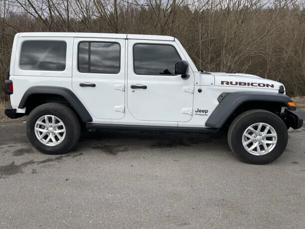 Jeep Wrangler 2022 — миниатюра 3