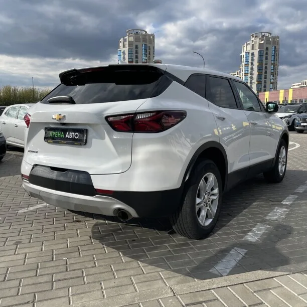 Chevrolet Blazer 2022 — миниатюра 4