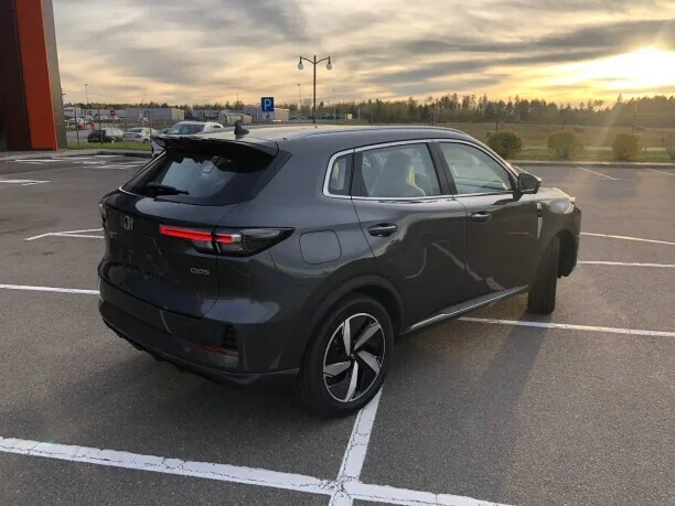 Changan Qiyuan Q05 2024 — миниатюра 2