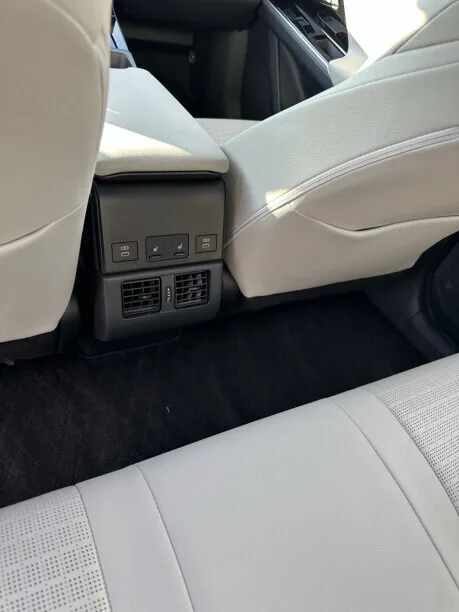 Toyota Bz4X 2023 — миниатюра 5
