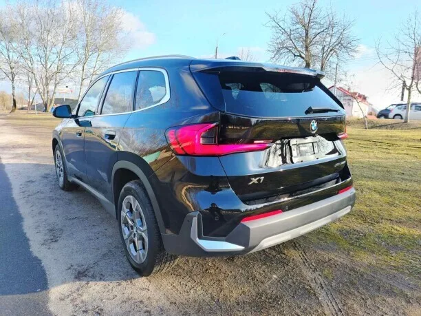 BMW X1 2022 — миниатюра 2