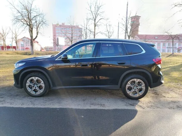 BMW X1 2022 — миниатюра 4