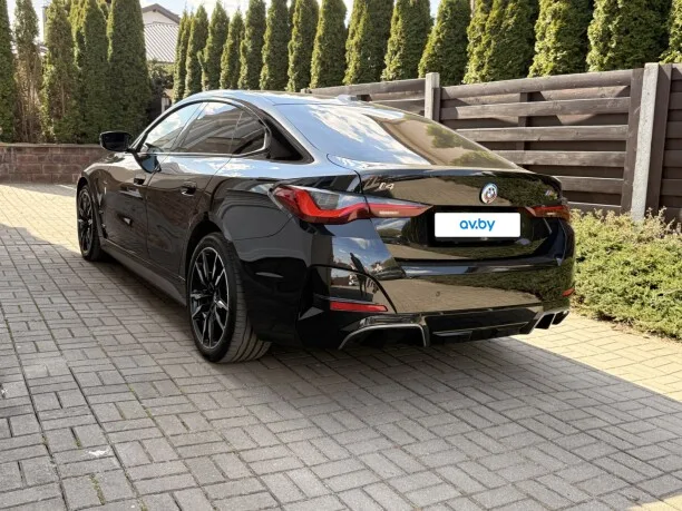 BMW i4 2022 — миниатюра 2