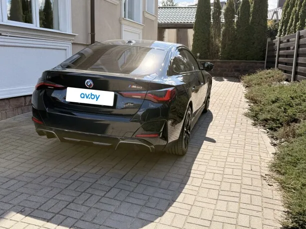 BMW i4 2022 — миниатюра 4