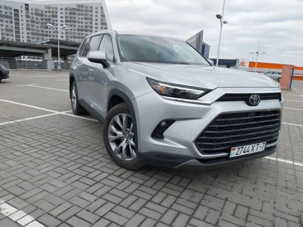 Toyota Grand Highlander 2023 — миниатюра 2