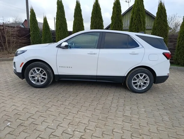 Chevrolet Equinox 2022 — миниатюра 4