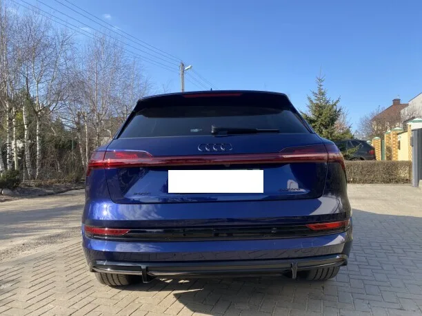 Audi e-tron 2022 — миниатюра 2