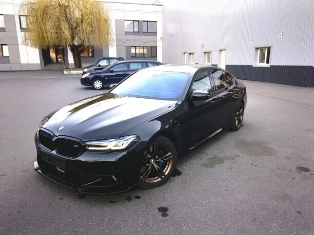 BMW M5 2023 — миниатюра 2