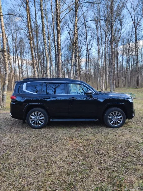 Toyota Land Cruiser 2024 — миниатюра 5