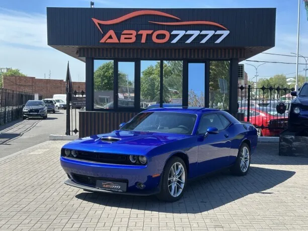 Dodge Challenger 2022 — миниатюра 2