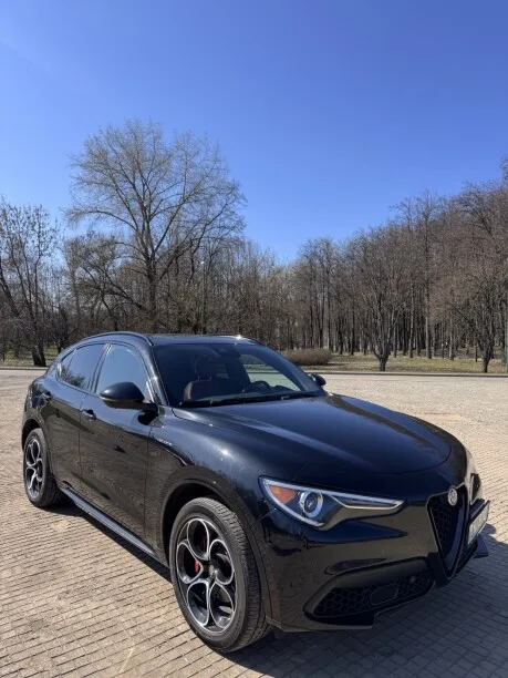Alfa Romeo Stelvio 2022 — миниатюра 3