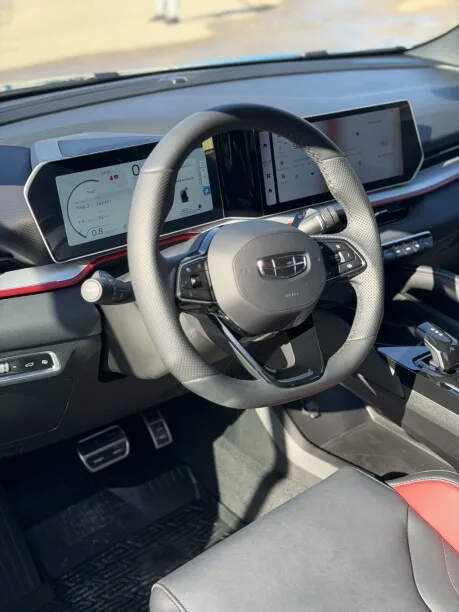 Geely Coolray 2025 — миниатюра 3