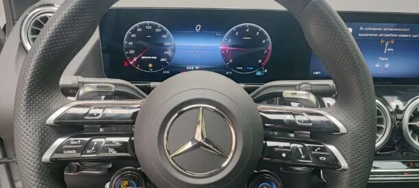 Mercedes-Benz GLA AMG 2024 — миниатюра 3