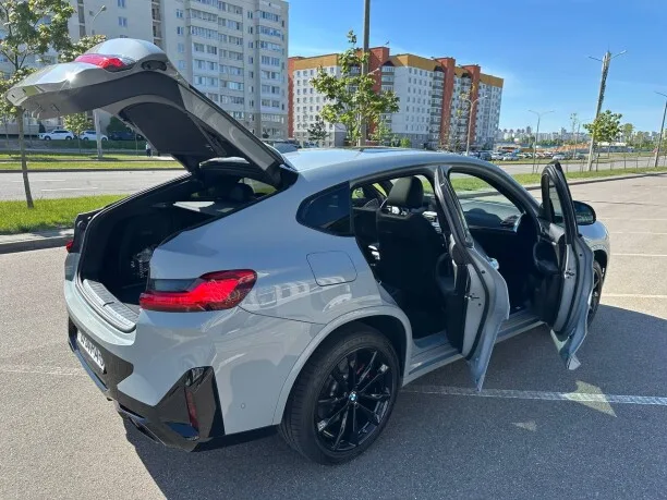 BMW X4 2022 — миниатюра 3