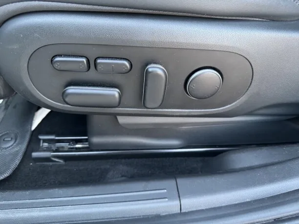 Hyundai Ioniq 5 2023 — миниатюра 3