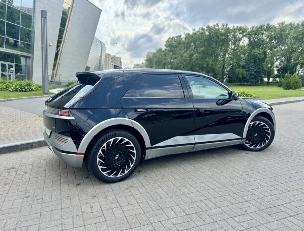 Hyundai Ioniq 5 2023 — миниатюра 2