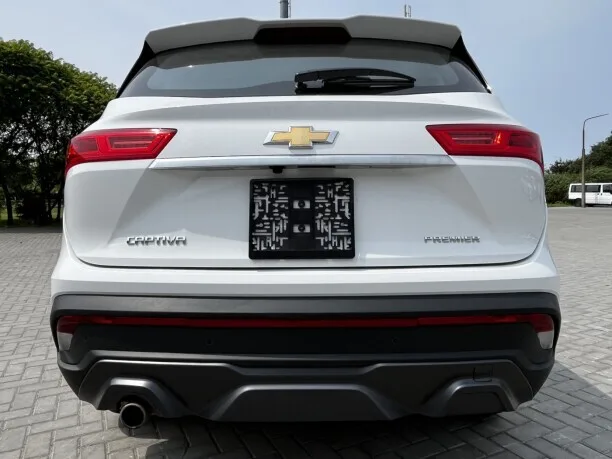 Chevrolet Captiva 2023 — миниатюра 2