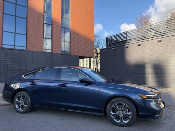 Honda Accord 2023 — миниатюра 2