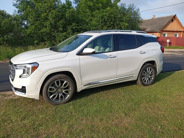 GMC Terrain 2022 — миниатюра 2