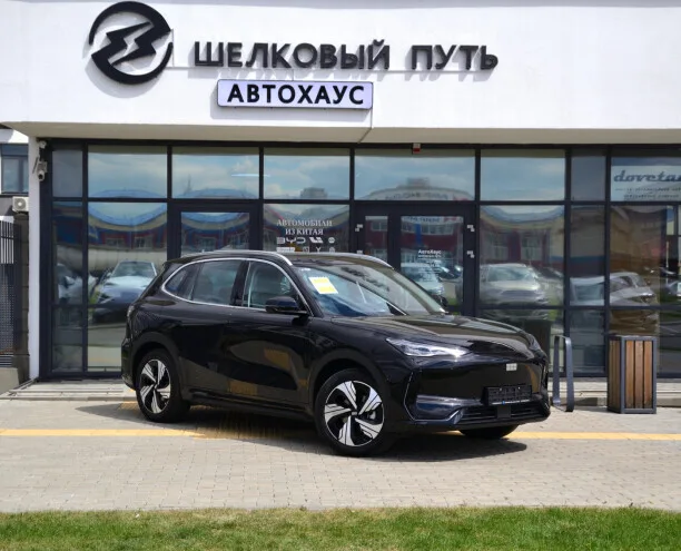 Geely Galaxy E5 2025 — фото 1, купить с доставкой в Москву