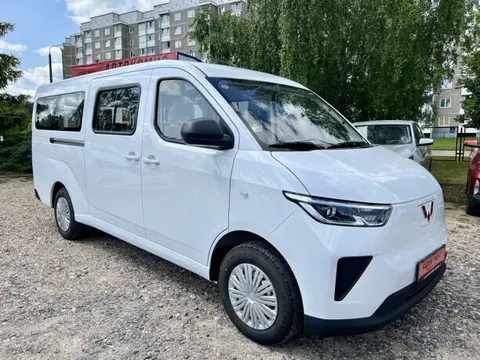 Wuling Yangguang 2025 buy in Moscow