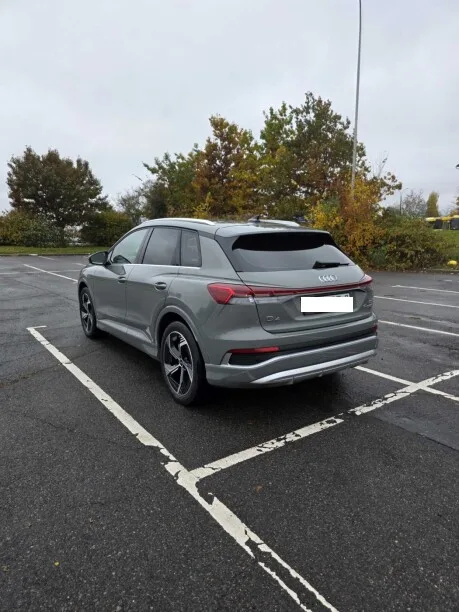 Audi Q4 e-tron 2022 — миниатюра 4