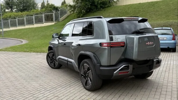 Fangchengbao Titanium 3 2025 — миниатюра 2
