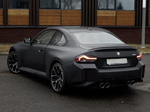 BMW M2 2023 — миниатюра 4