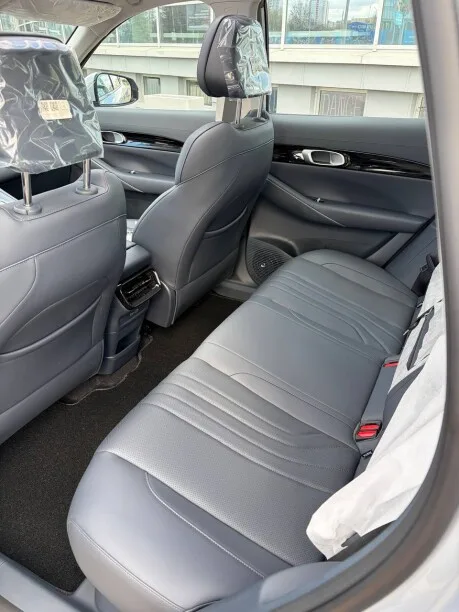 Geely Galaxy E5 2025 — миниатюра 5