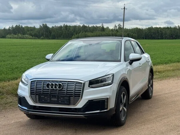 Audi Q2 2022 — миниатюра 5