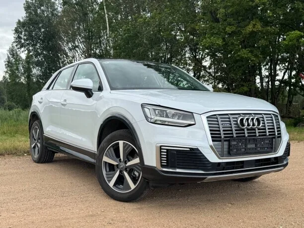 Audi Q2 2022 — фото 1, купить с доставкой в Москву