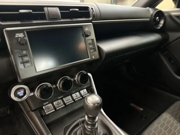 Toyota GR86 2023 — миниатюра 5