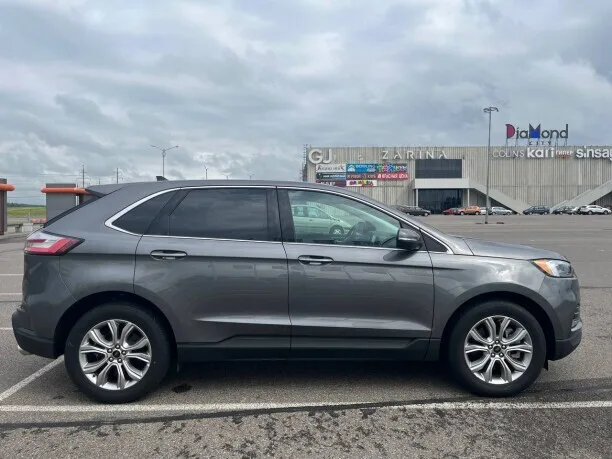 Ford Edge 2023 — миниатюра 2