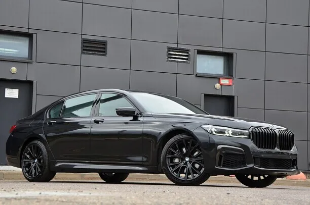BMW 7 серия 2022 — миниатюра 4
