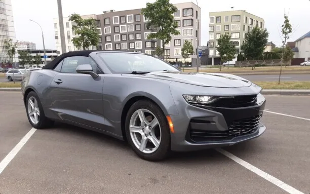 Chevrolet Camaro 2022 — фото 1, купить с доставкой в Москву
