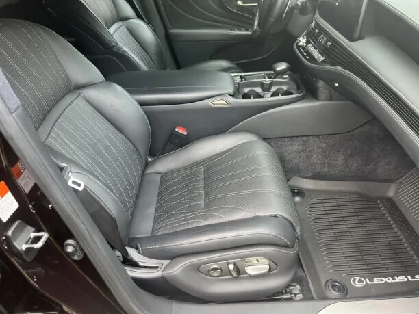 Lexus LS 2022 — миниатюра 3