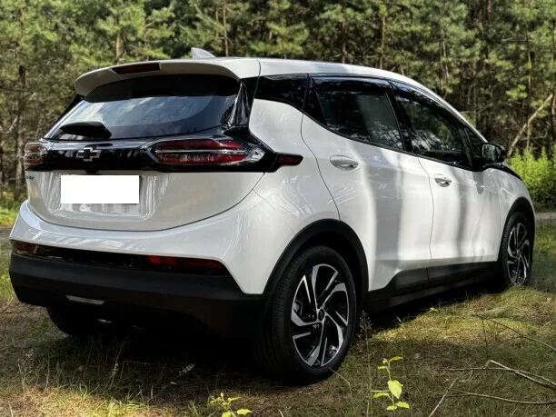 Chevrolet Bolt 2022 — миниатюра 2