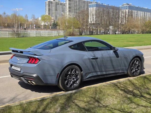 Ford Mustang 2024 — миниатюра 5