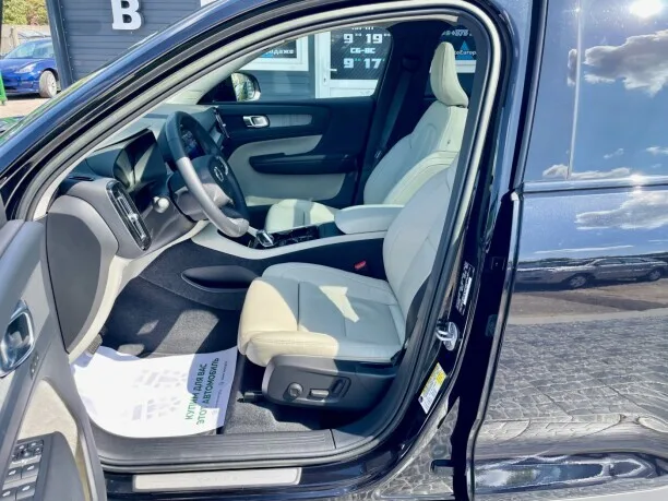 Volvo XC40 2022 — миниатюра 5