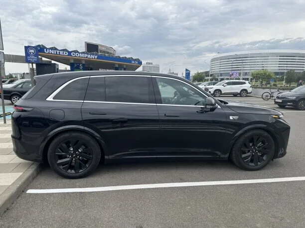 Li Auto L7 2023 — миниатюра 4