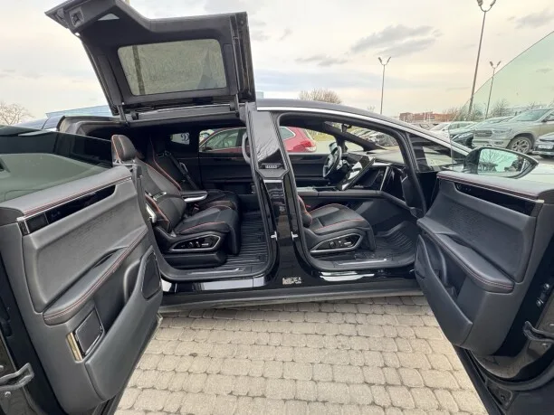 HiPhi X 2022 — миниатюра 2