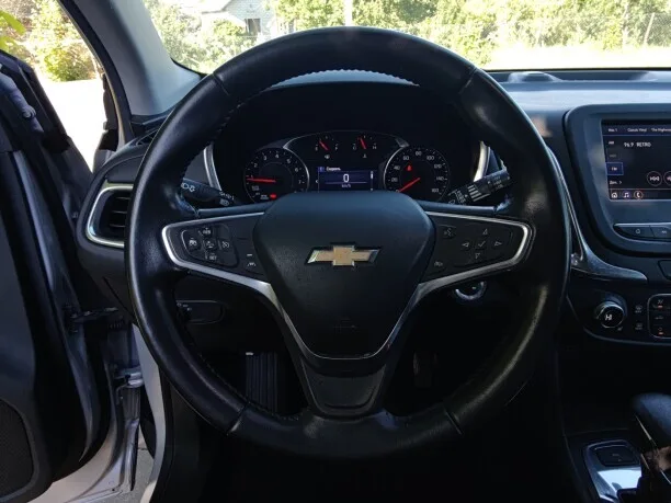 Chevrolet Equinox 2022 — миниатюра 3