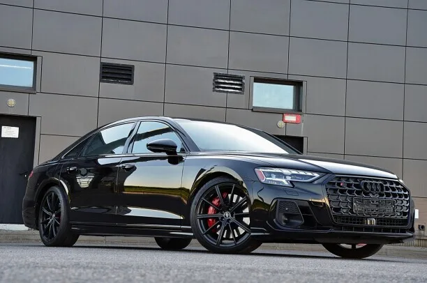 Audi S8 2022 — миниатюра 4