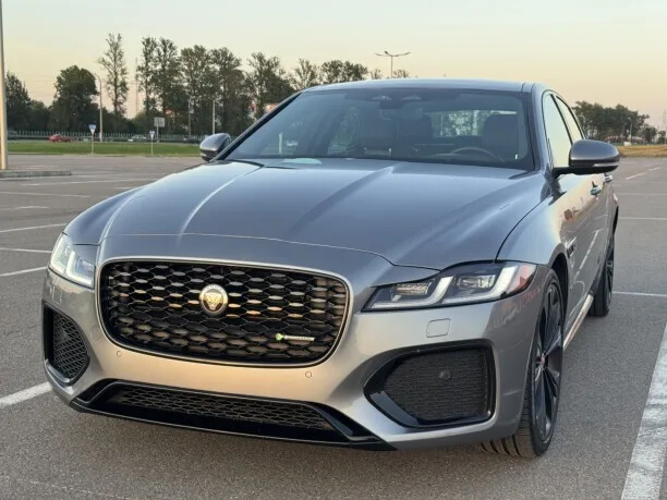 Jaguar XF 2022 — миниатюра 4