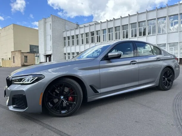 BMW 5 Series 2022 — миниатюра 4