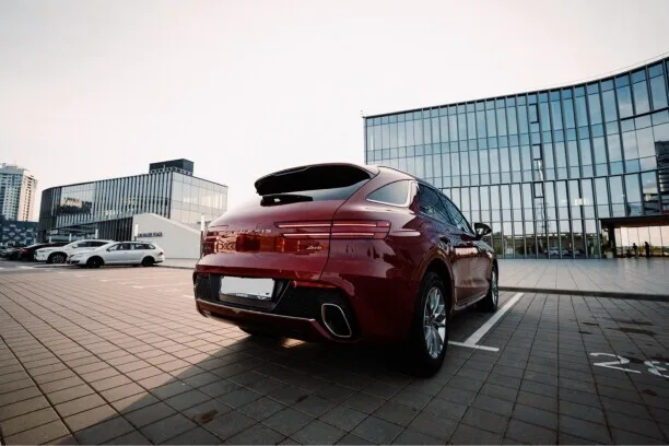 Genesis GV70 2022 — миниатюра 3
